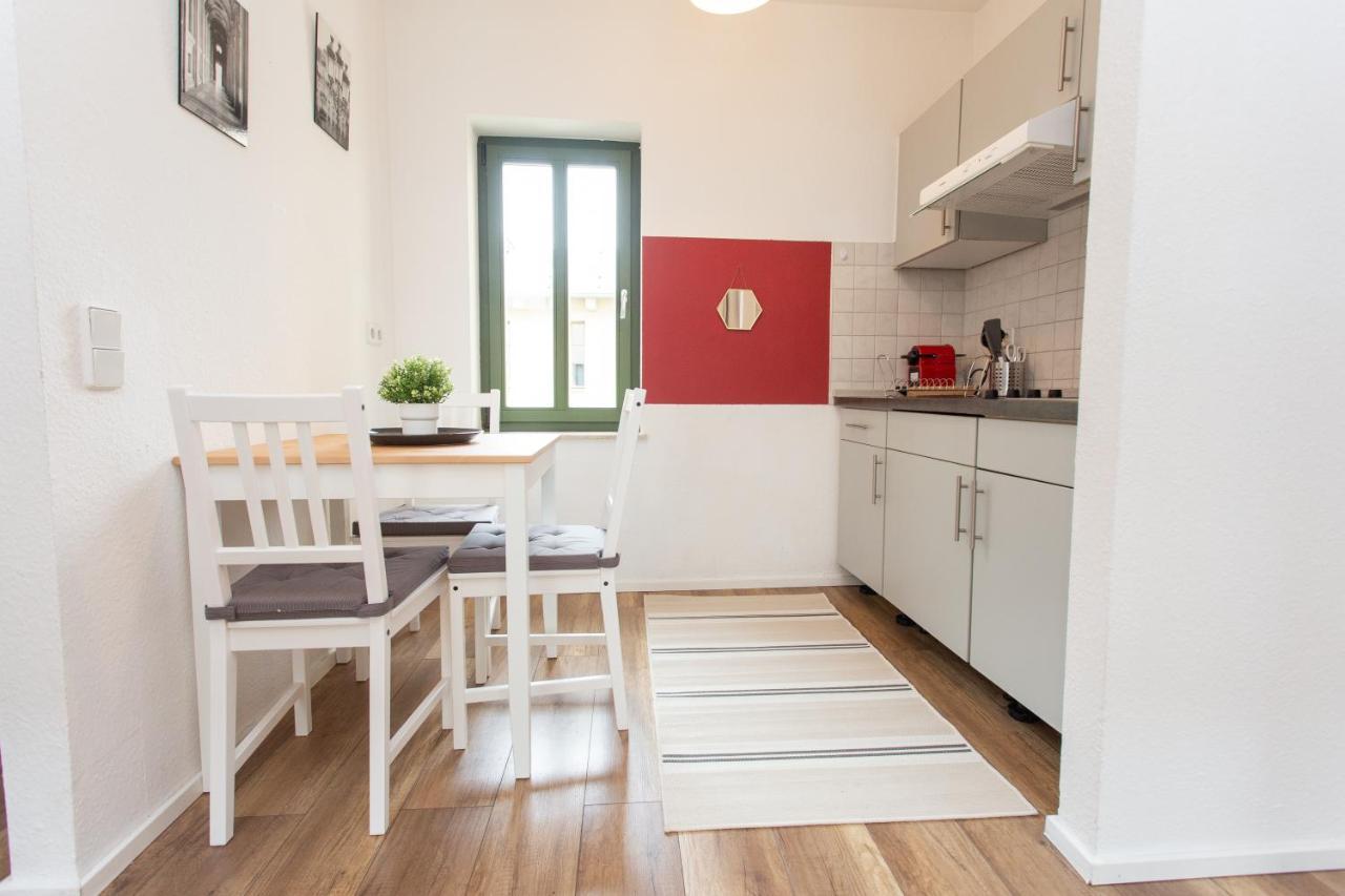 Fullhouse - Halle - R6 Apartments - Smarttv - Nespresso Esterno foto