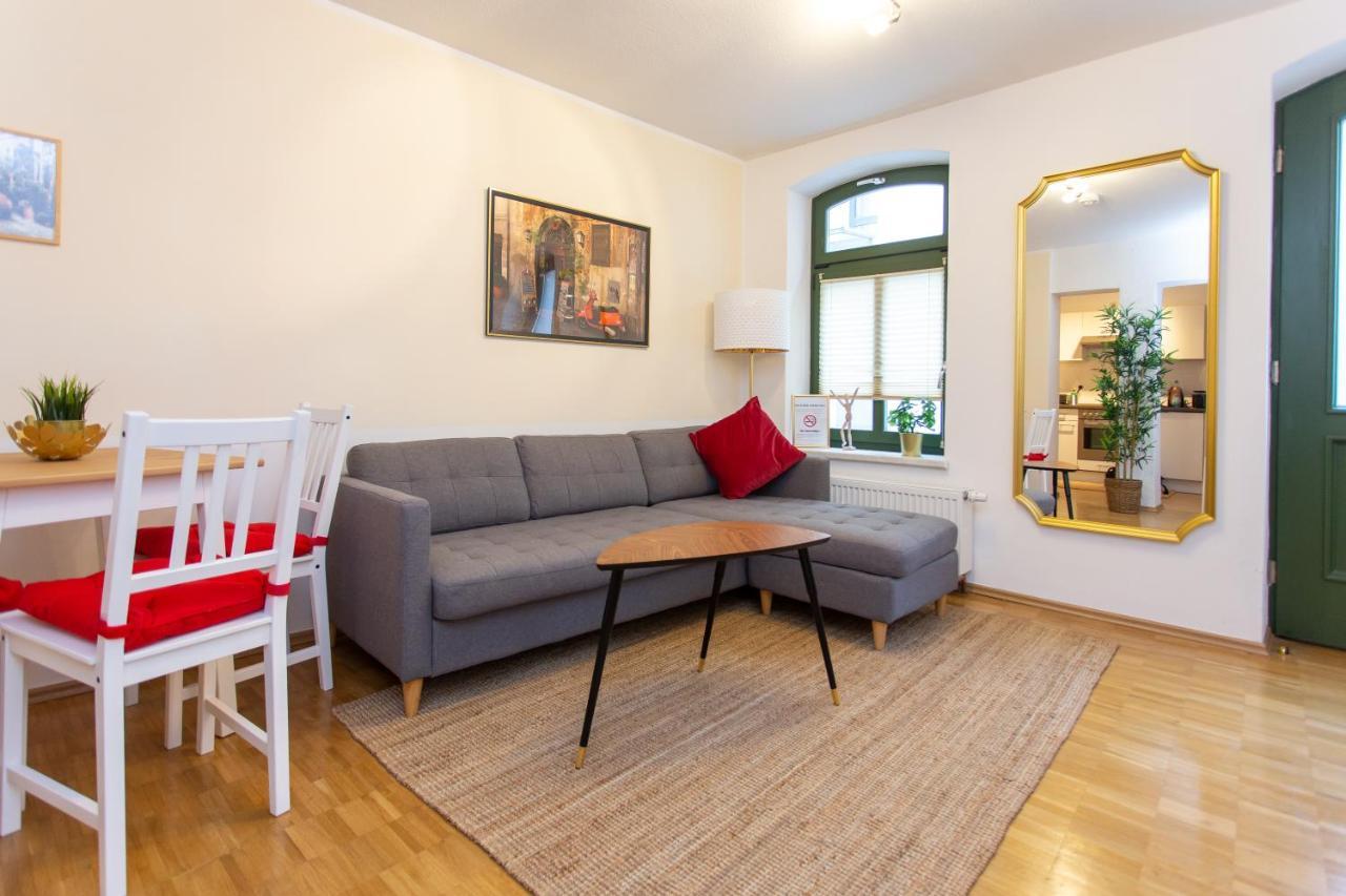 Fullhouse - Halle - R6 Apartments - Smarttv - Nespresso Esterno foto