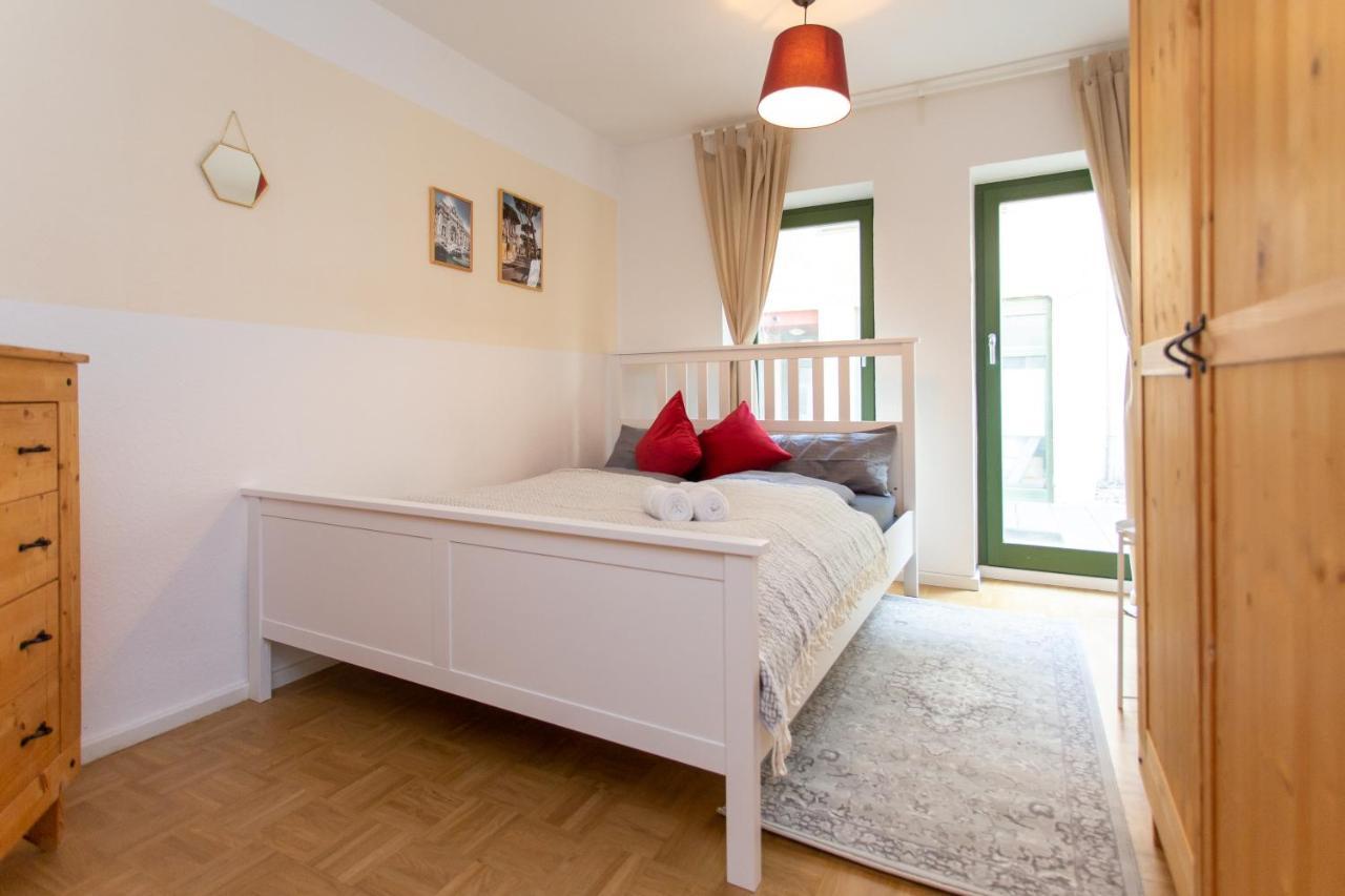 Fullhouse - Halle - R6 Apartments - Smarttv - Nespresso Esterno foto