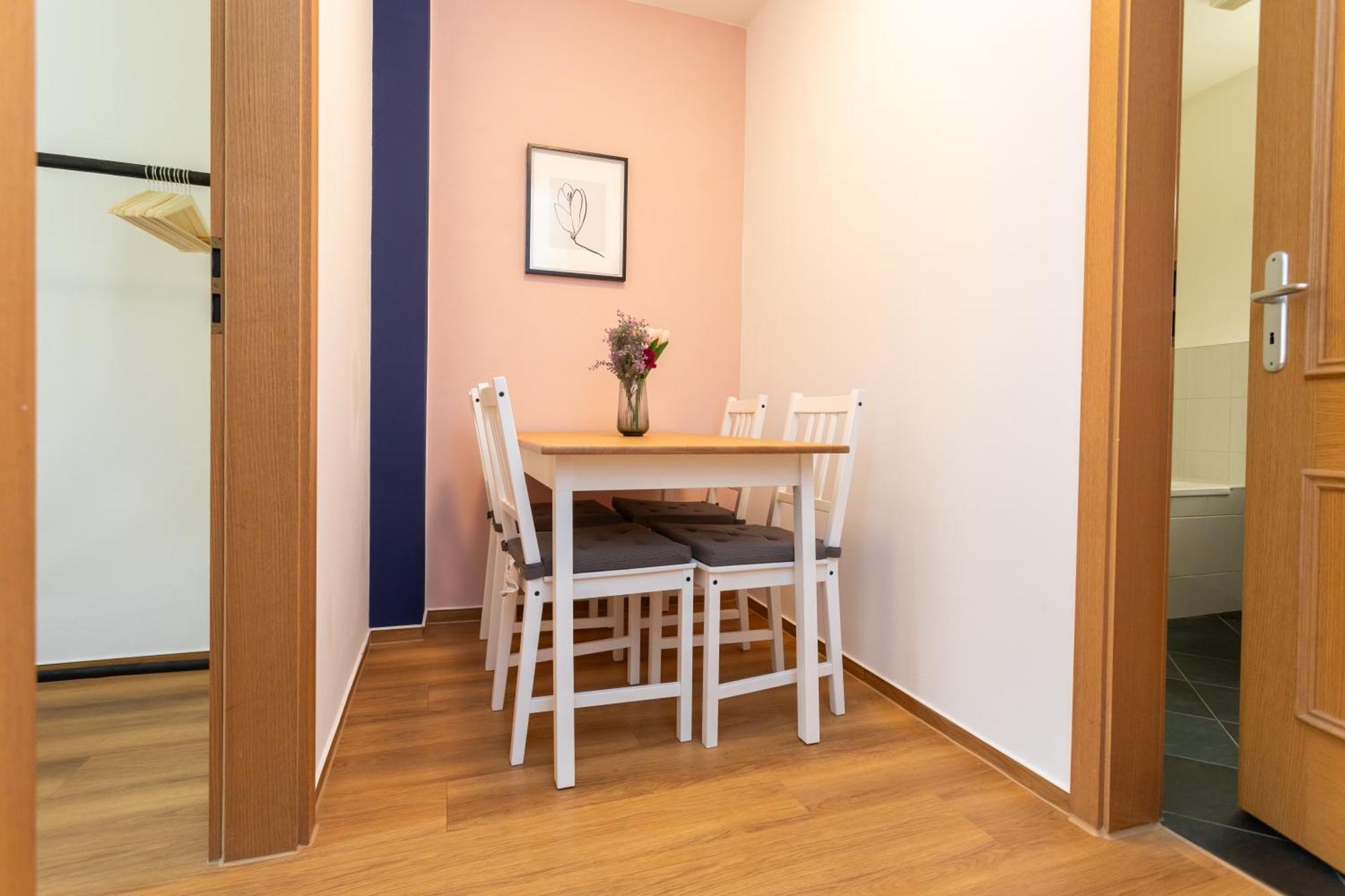 Fullhouse - Halle - R6 Apartments - Smarttv - Nespresso Esterno foto