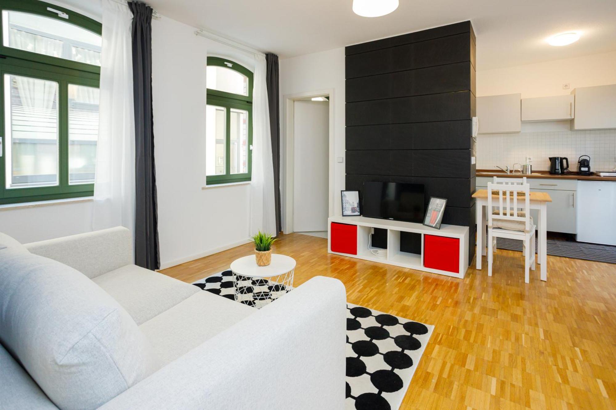 Fullhouse - Halle - R6 Apartments - Smarttv - Nespresso Esterno foto